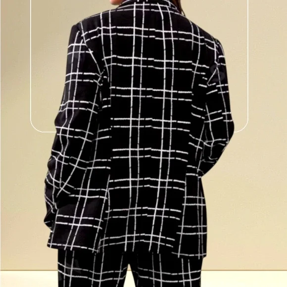 Black Plaid Button Front Blazer Size 14 (1X) - Picture 2 of 2